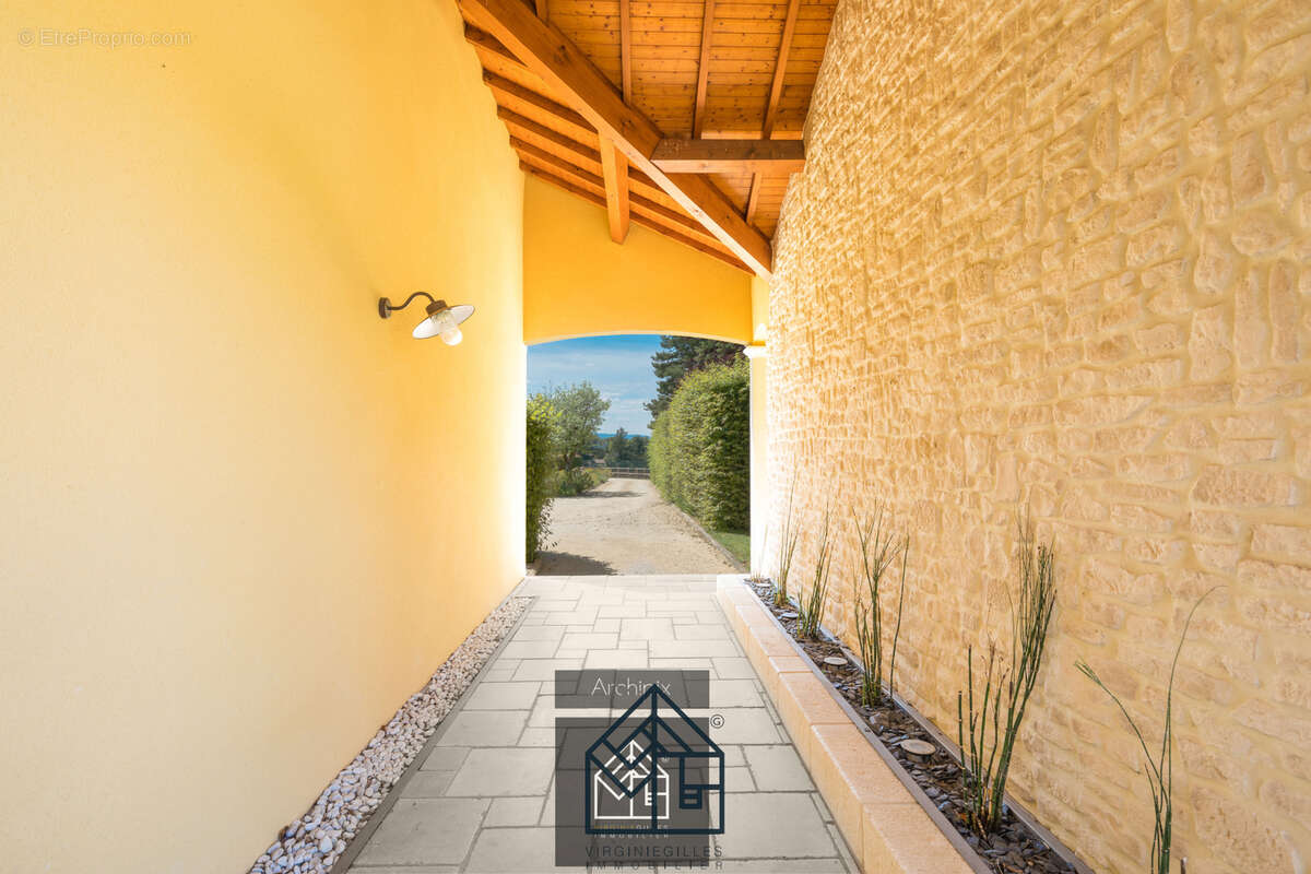 VILLA D'EXCEPTION - coup de coeur assuré - photo 4