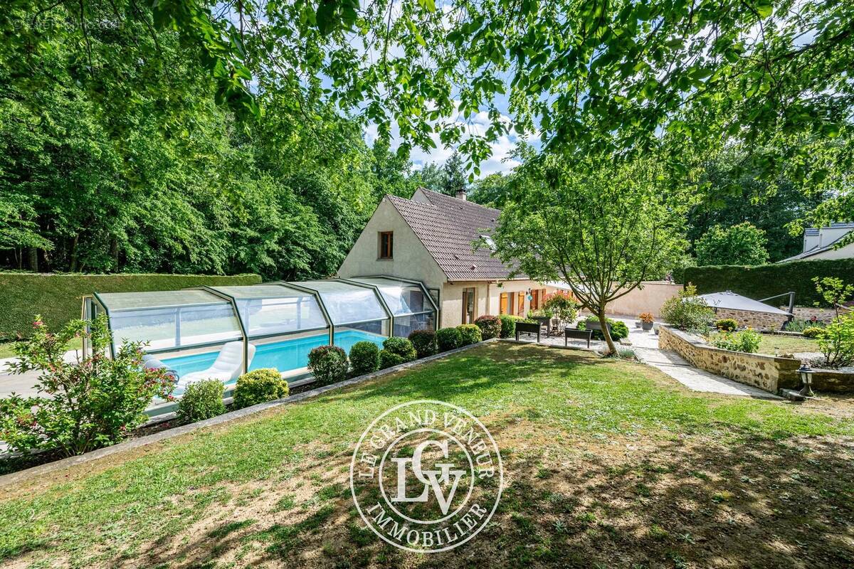 Appartement à CHAMPAGNE-SUR-SEINE