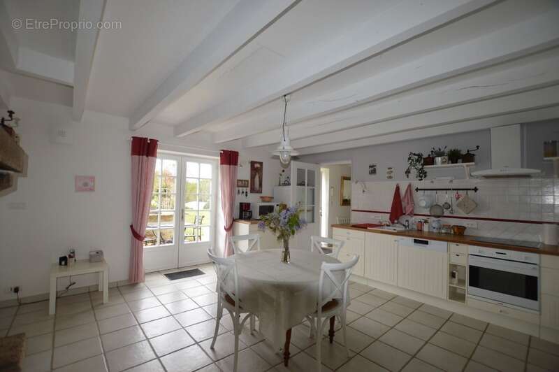 Maison à SAINT-BARTHELEMY