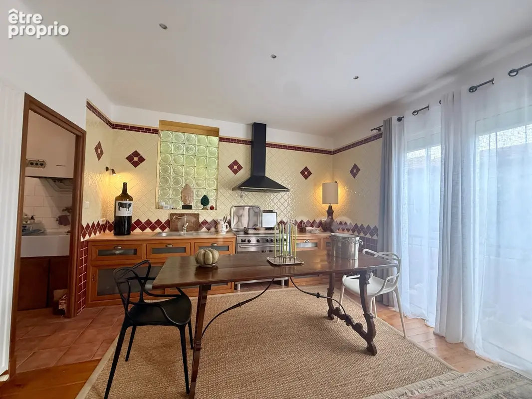 Magnifique T4 centre-ville de Carcassonne 140m2 habitables, 3 chambres une place de parking - photo 6