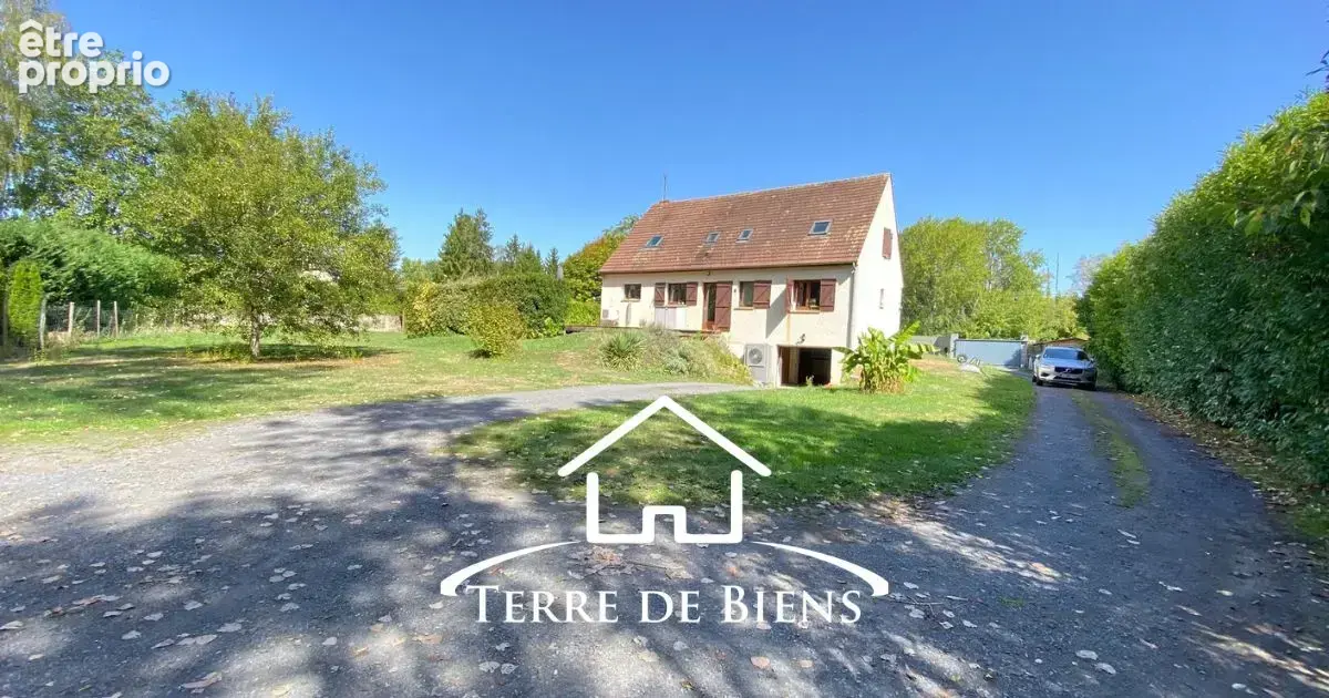 Exclusivité: Maison familiale, 150m2, pièce de vie de 60m2, 4 chambres, vie de plain-pied, sous-sol complet et - photo 4