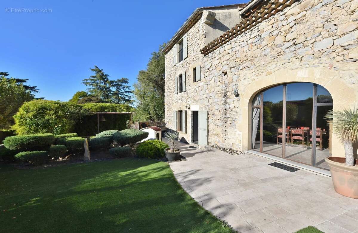 Maison à UZES