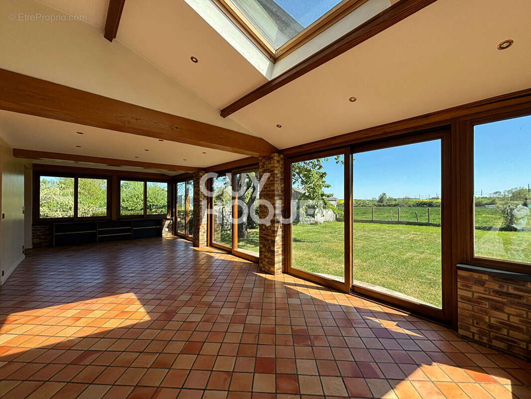 Maison à COURVILLE-SUR-EURE