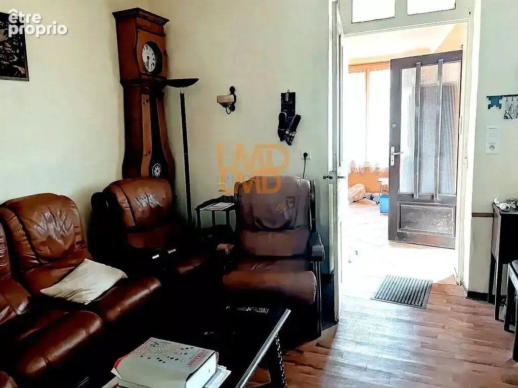 Maison spacieuse à Cransac avec 6 chambres - photo 5