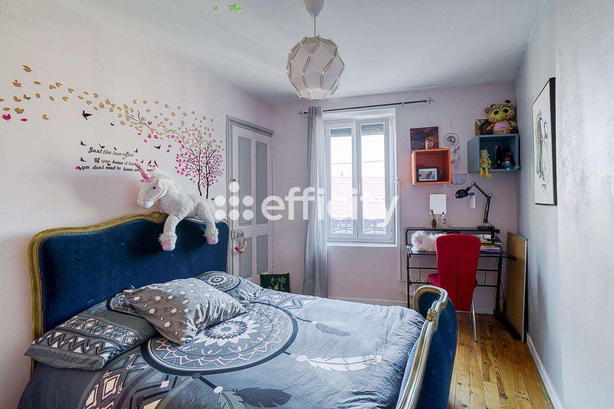 Maison à BOURGOIN-JALLIEU