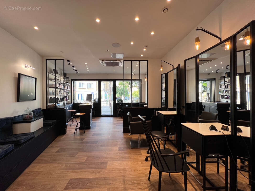 Commerce à RUEIL-MALMAISON