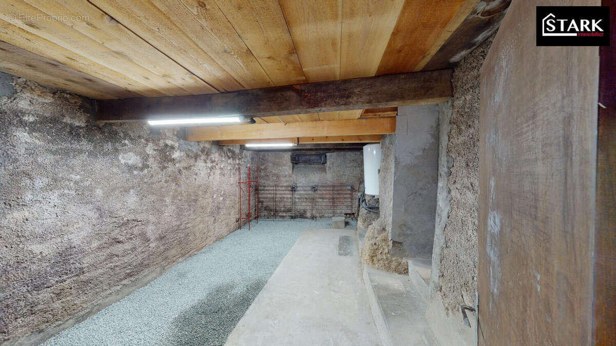 Maison à CHATENOIS-LES-FORGES