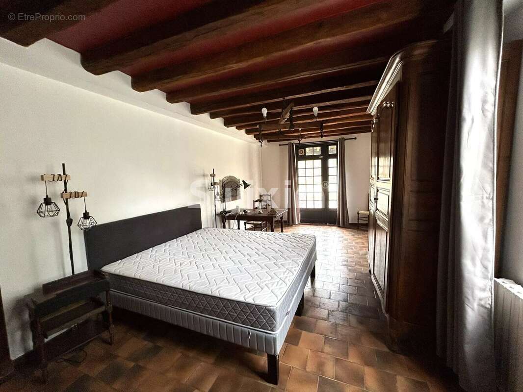 Maison à JOUX-LA-VILLE