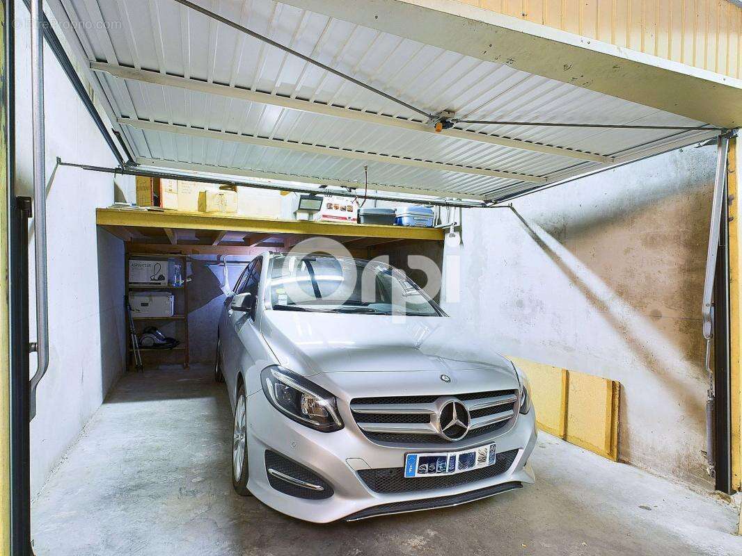 Appartement à MANDELIEU-LA-NAPOULE