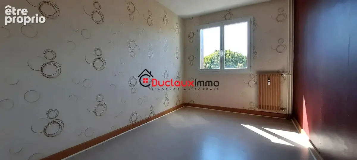 Appartement 2 chambres, traversant, Balcon, Ascenseur et Cave - photo 7