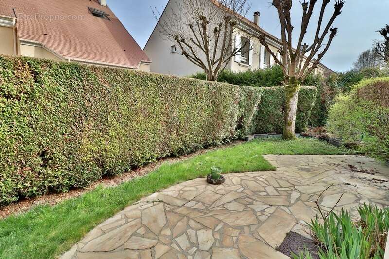 Maison à RUEIL-MALMAISON