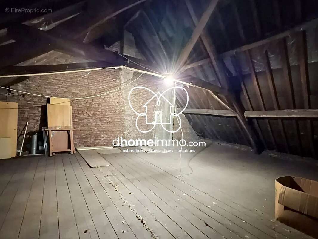 Maison à ROOST-WARENDIN