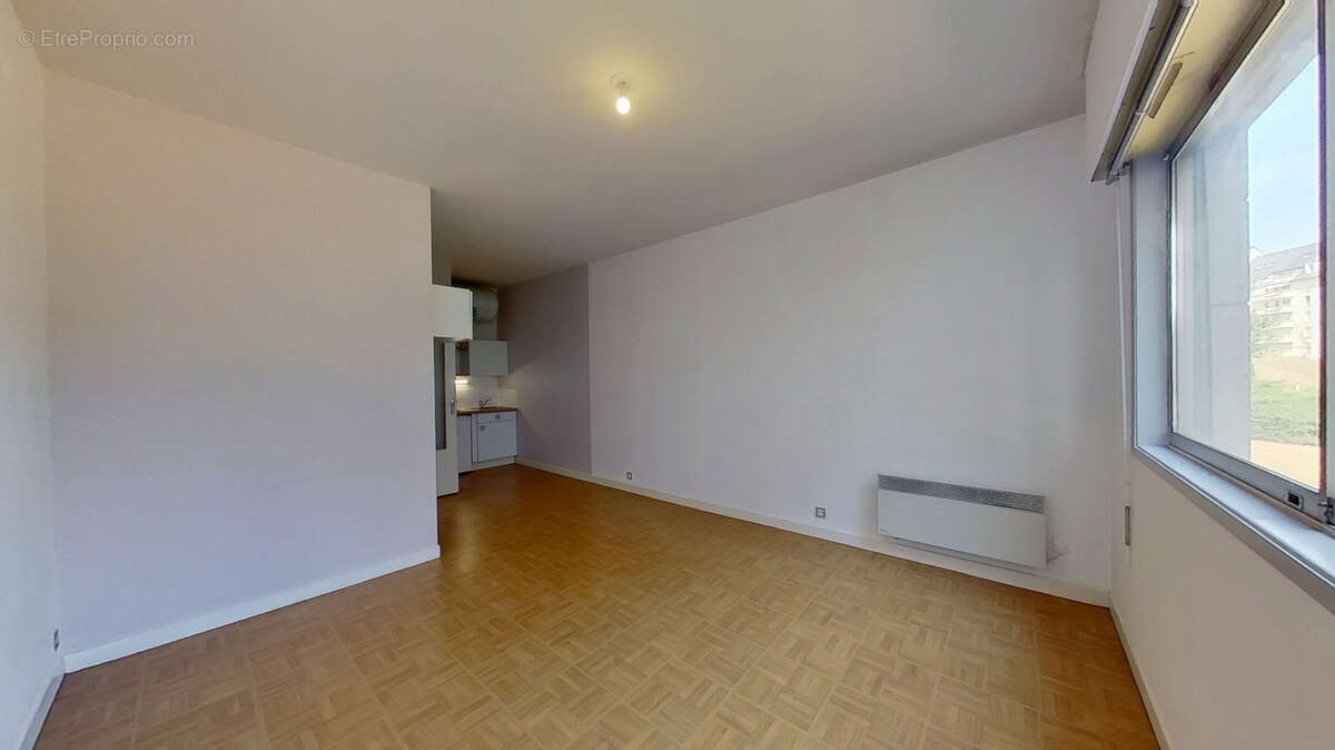 Caen centre residence les saints peres studio a vendre avec parking - photo 3