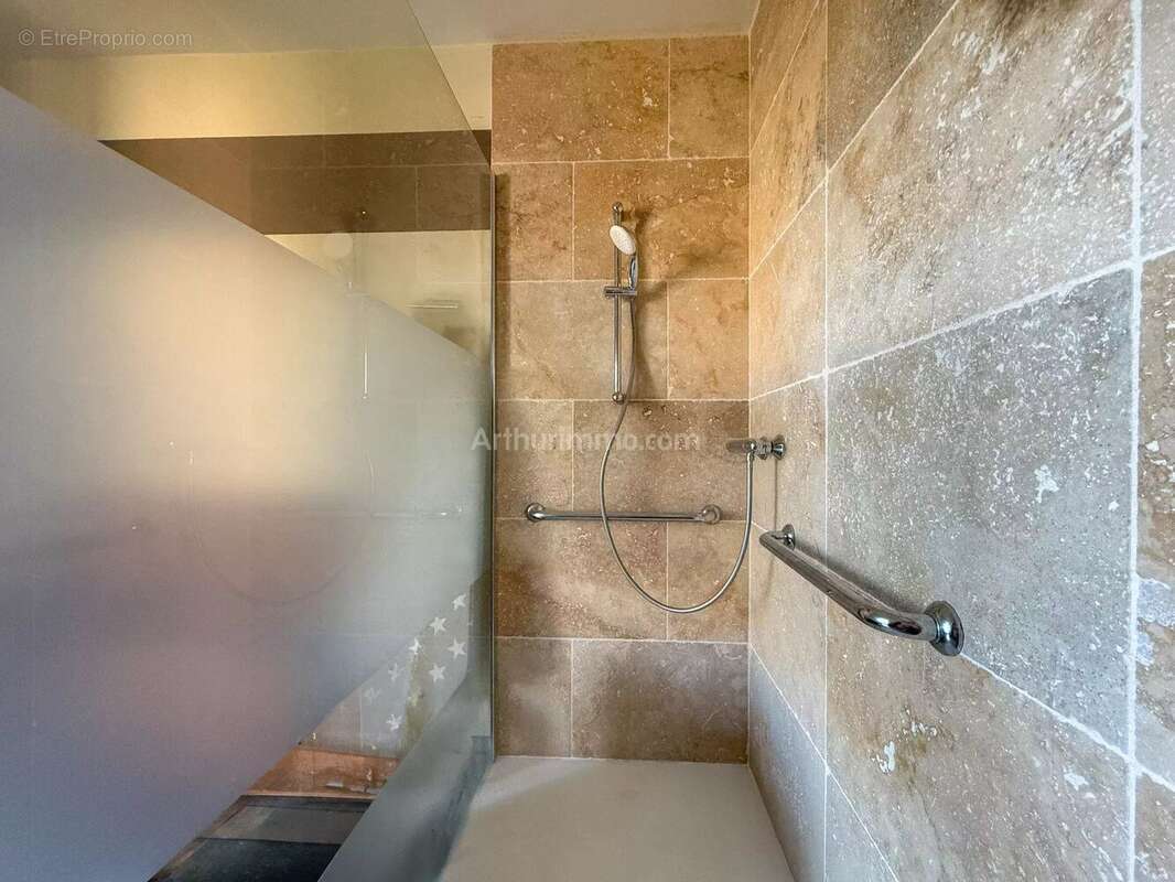 Appartement à DRAGUIGNAN