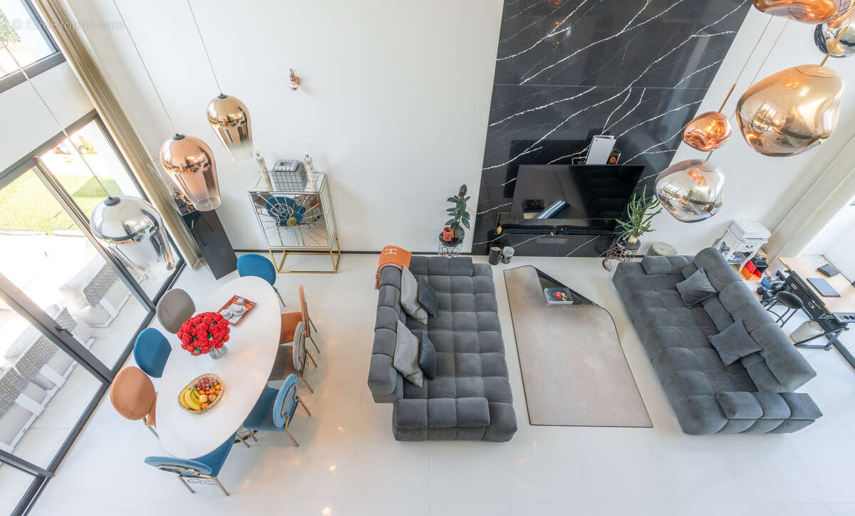 Maison à SAINT-MAUR-DES-FOSSES