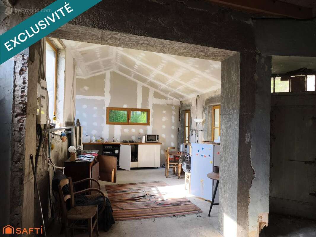 Photo 3 - Appartement à PORT-SAINTE-MARIE