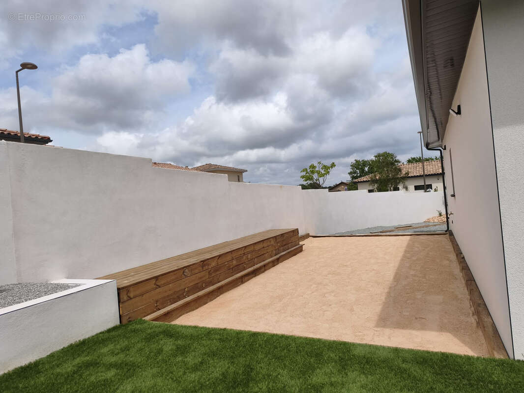 Superbe villa 4 pièces avec terrasse et garage - photo 3