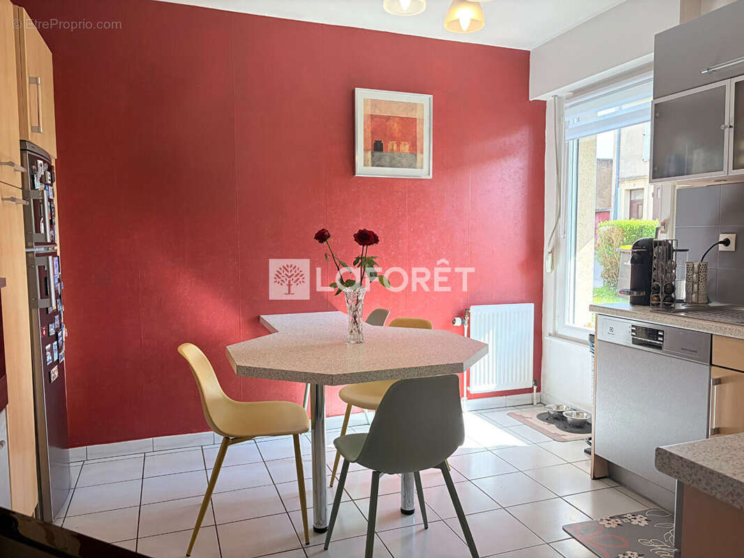 Maison à MOULINS-LES-METZ