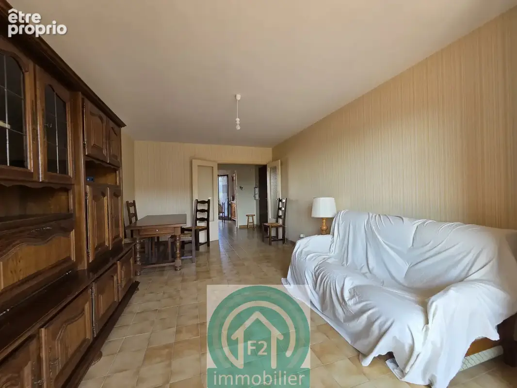 Appartement T3 avec deux terrasses, Aleria Centre - photo 10