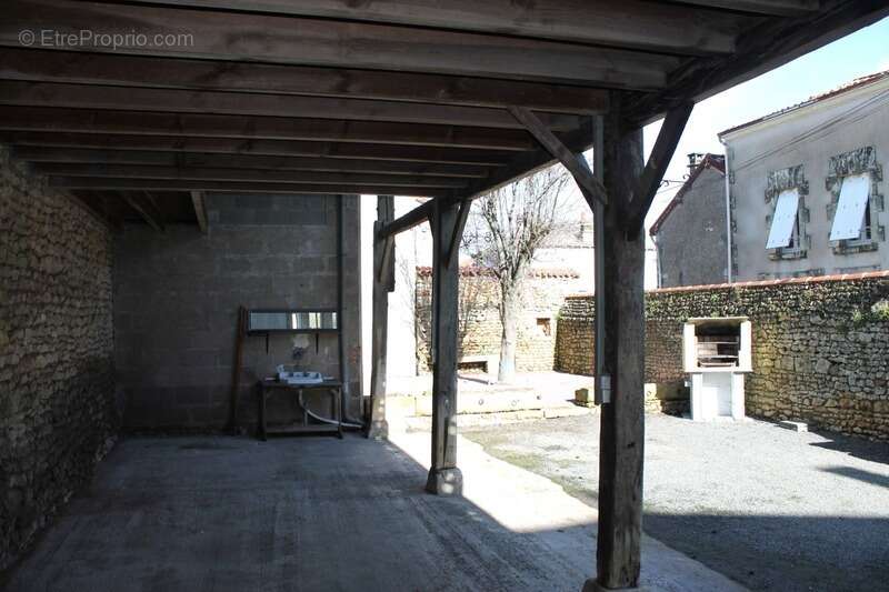 Maison à AIRVAULT