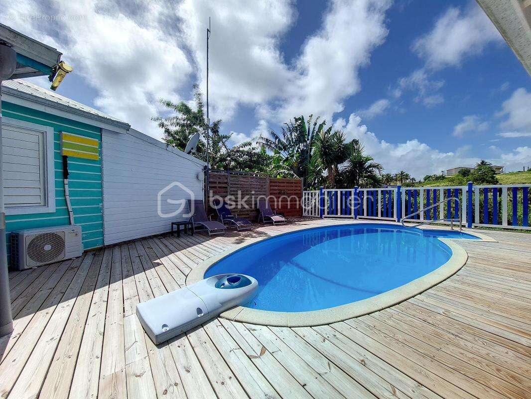 Maison à SAINTE-ANNE