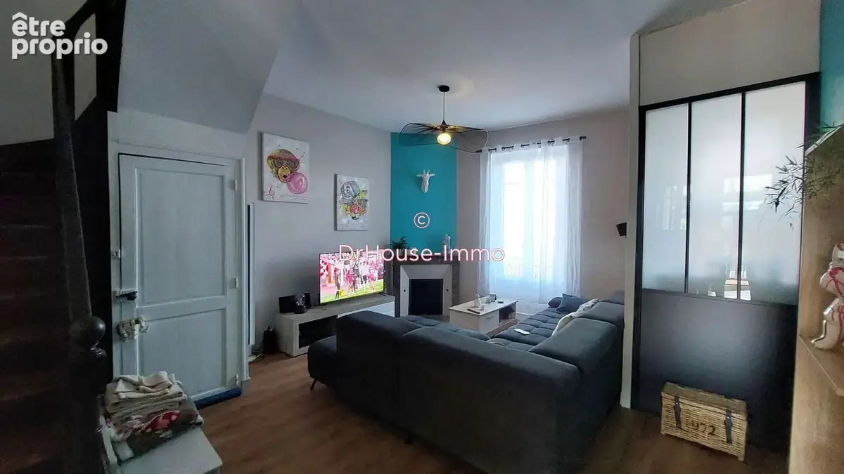 Maison 10 pièces 210 m² à vendre à Saintes (17100) - photo 7