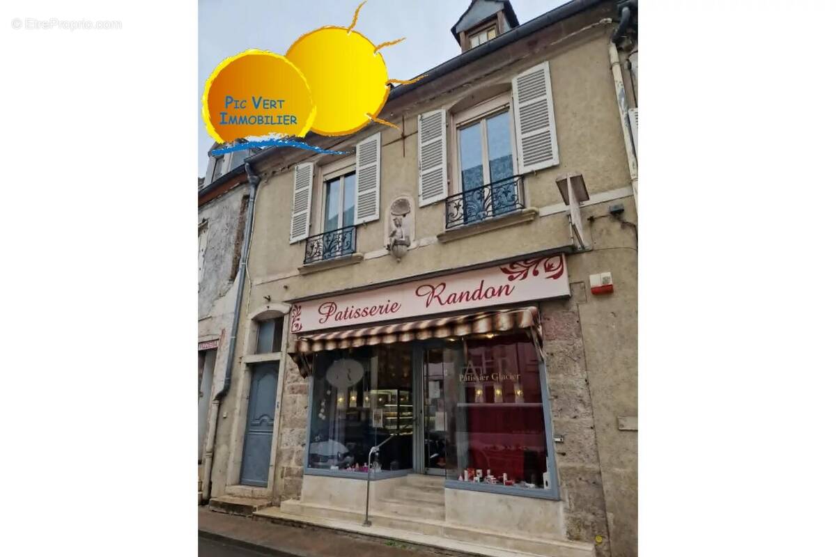 Appartement à AUXONNE