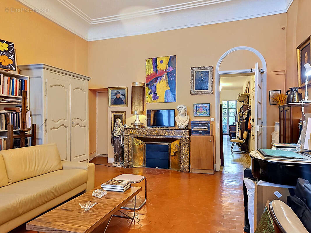 Appartement à NIMES