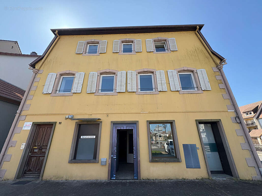 Commerce à DIEMERINGEN