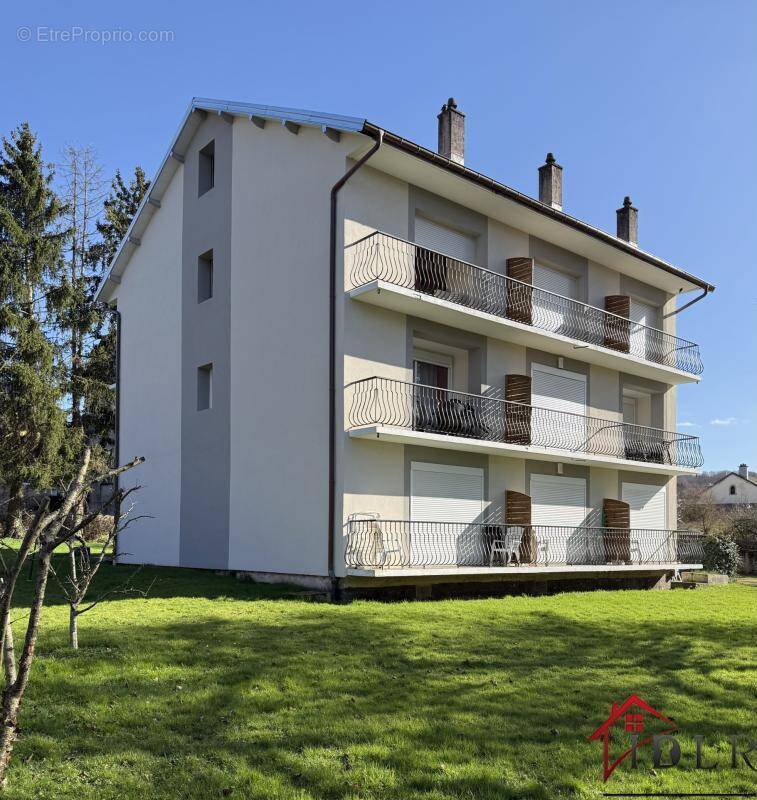Appartement à BAINS-LES-BAINS