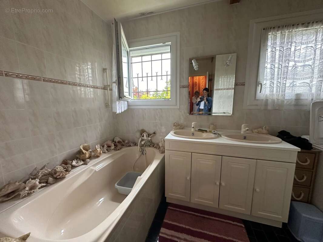 Maison à BRAUD-ET-SAINT-LOUIS