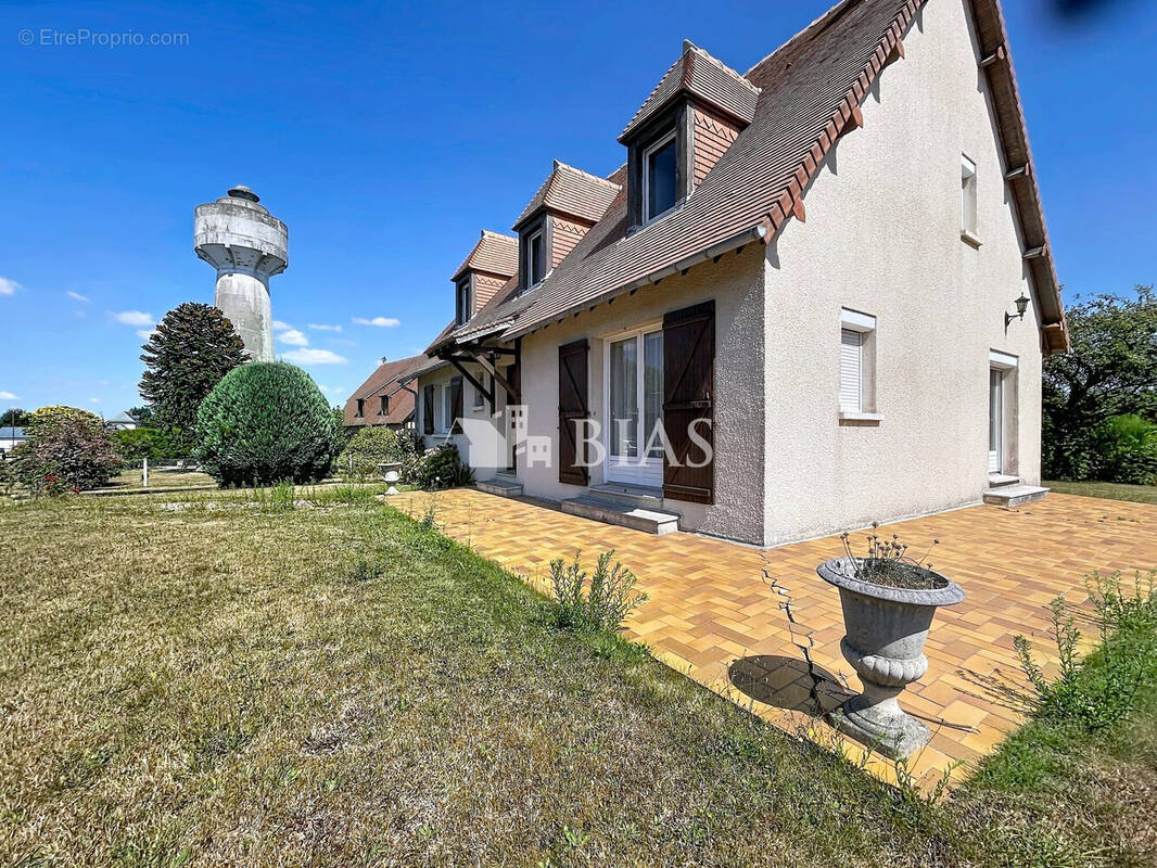 Maison 148 m² à Equemauville  - photo 1