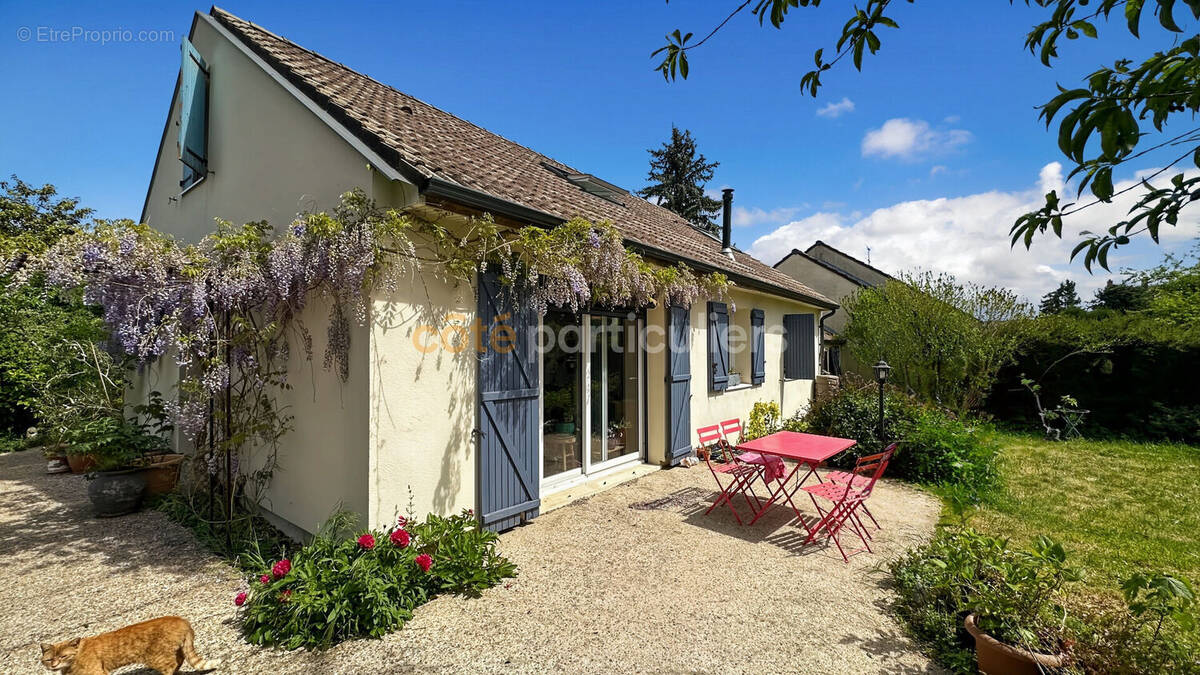Maison à EVRY-GREGY-SUR-YERRE