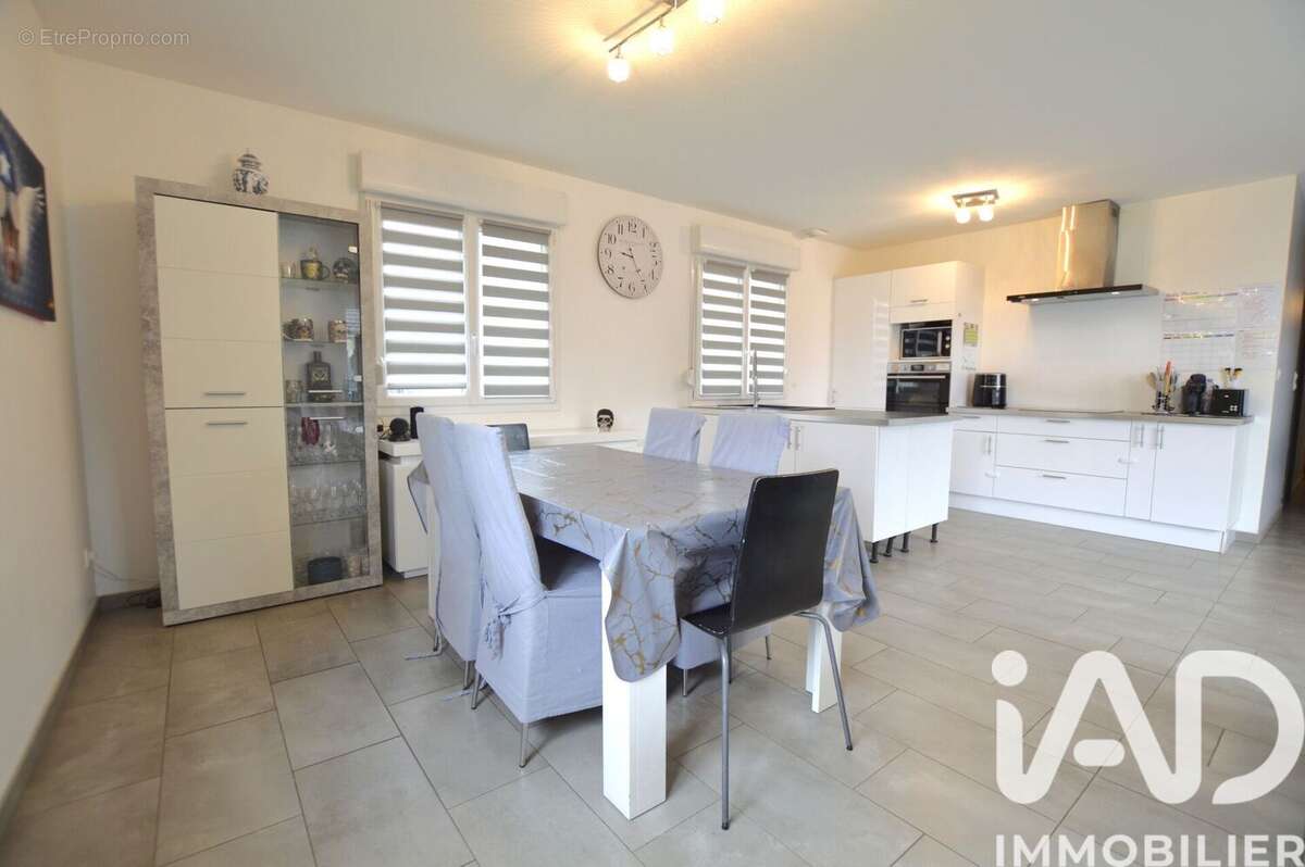 Maison 111 m² à Auboue  - photo 3