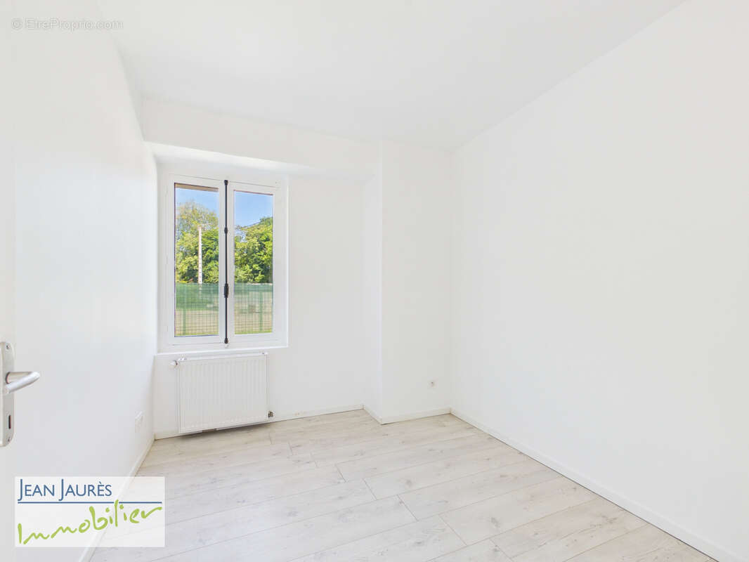 Appartement à LA CHAPELLE-SAINT-LUC