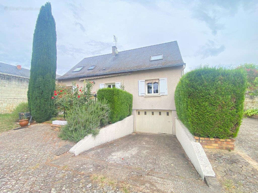 Maison à VARRAINS