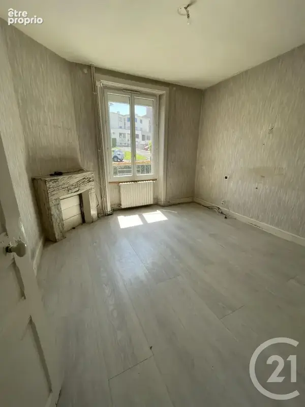 Maison 6 pièces 92 m² à vendre à Aurillac (15000) - photo 9