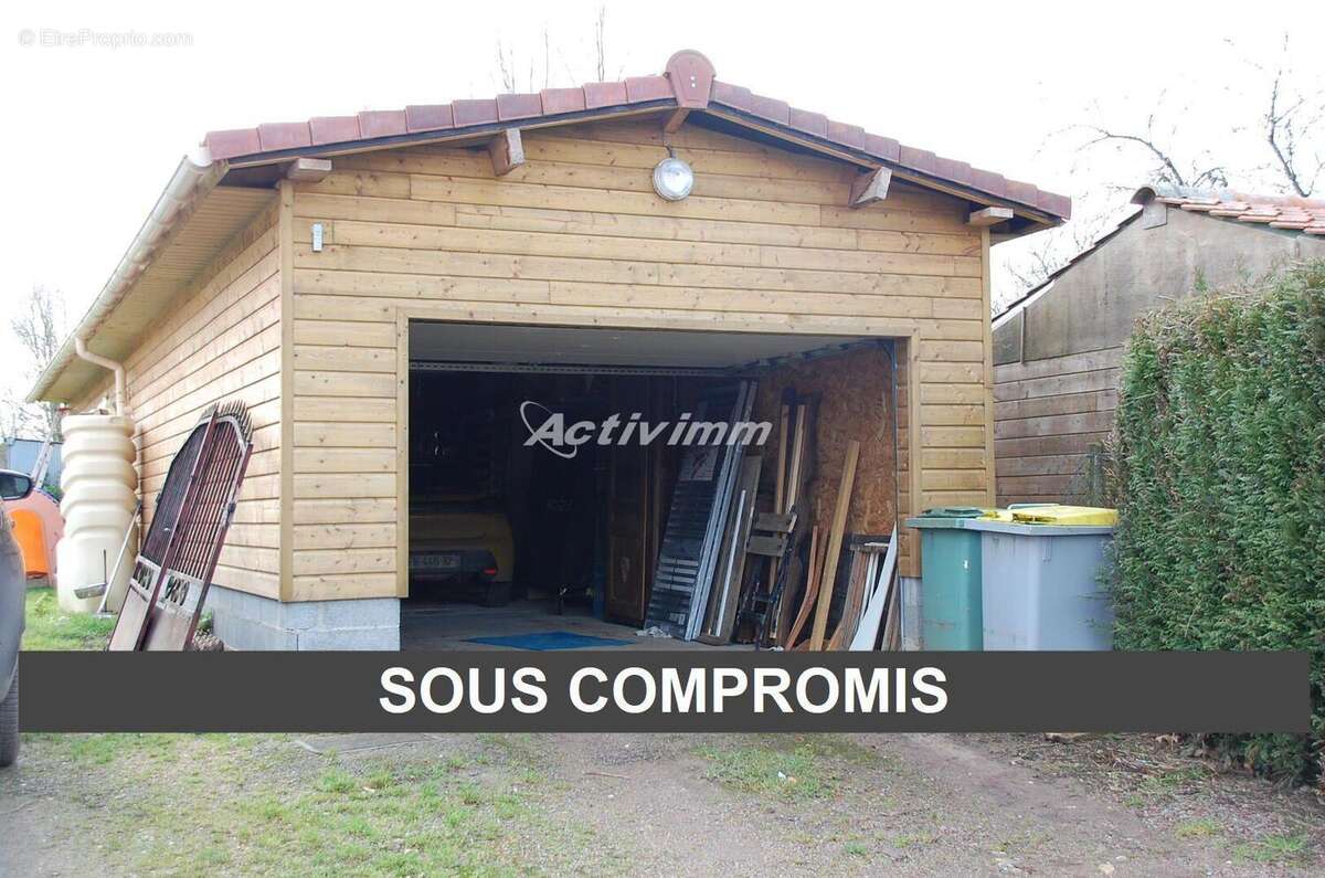 4257 5 - Maison à HESDIN