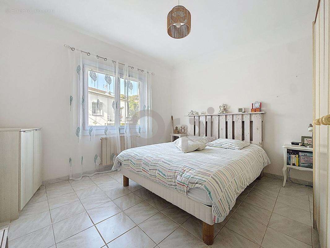 Rare à Saint-Aygulf : 2 appartements T4 sur 800 m² proche mer - photo 17