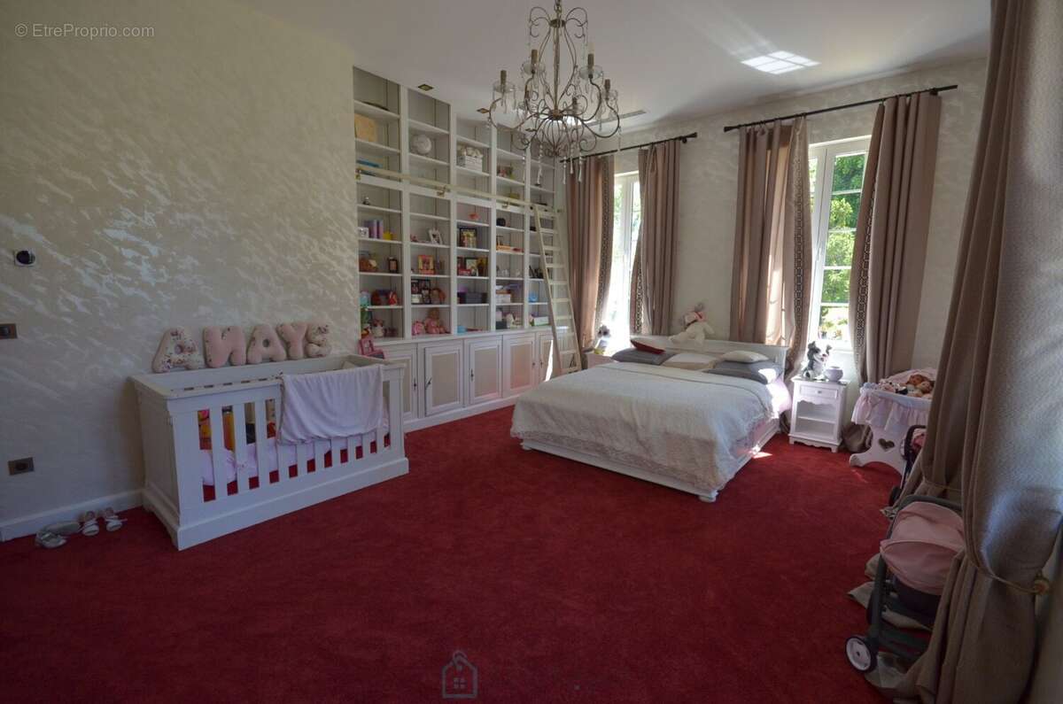 Maison à BOISSISE-LE-ROI