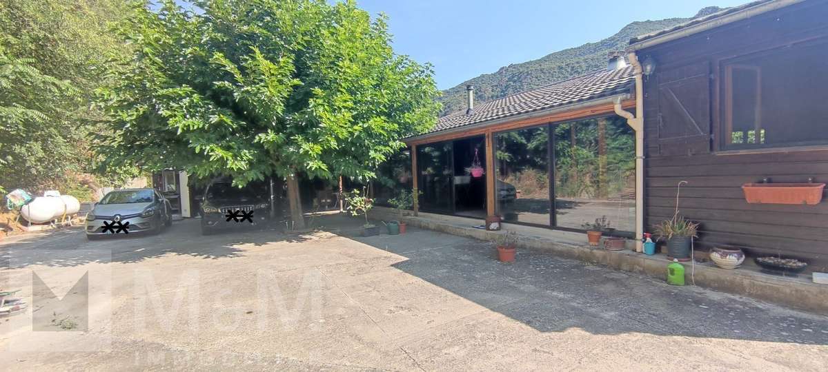 Maison à BELVIANES-ET-CAVIRAC