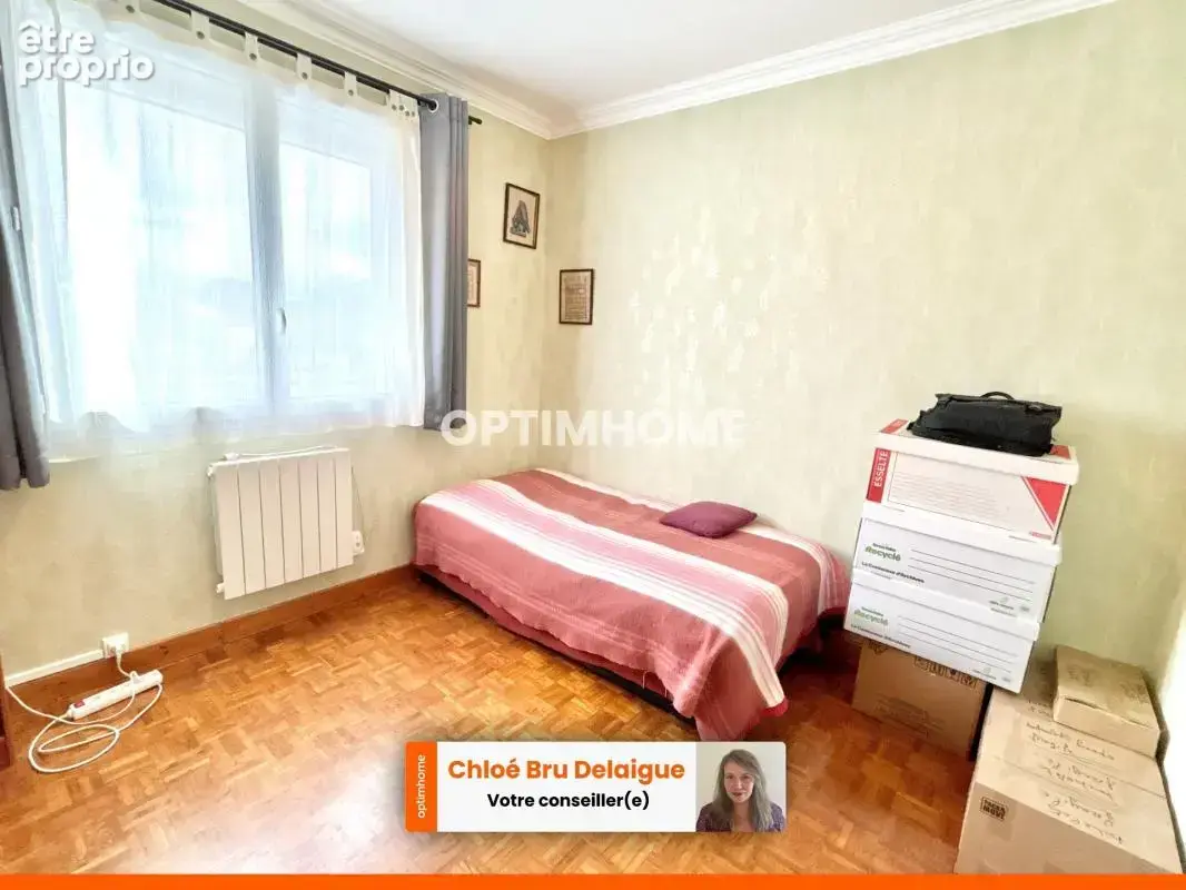Maison familiale de plain-pied avec piscine couverte et vue sur le Pic de Nore – 171 m² – terrain 1 704 m² - photo 8