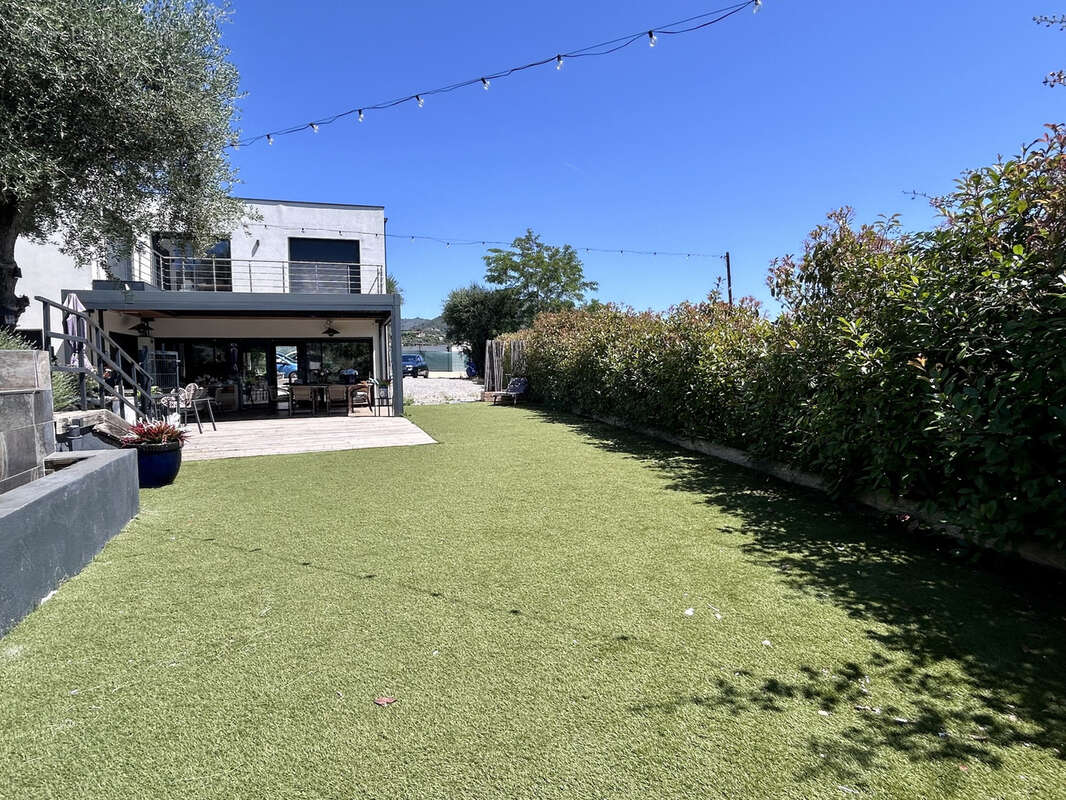 Nice rimiez villa contemporaine avec piscine - photo 5