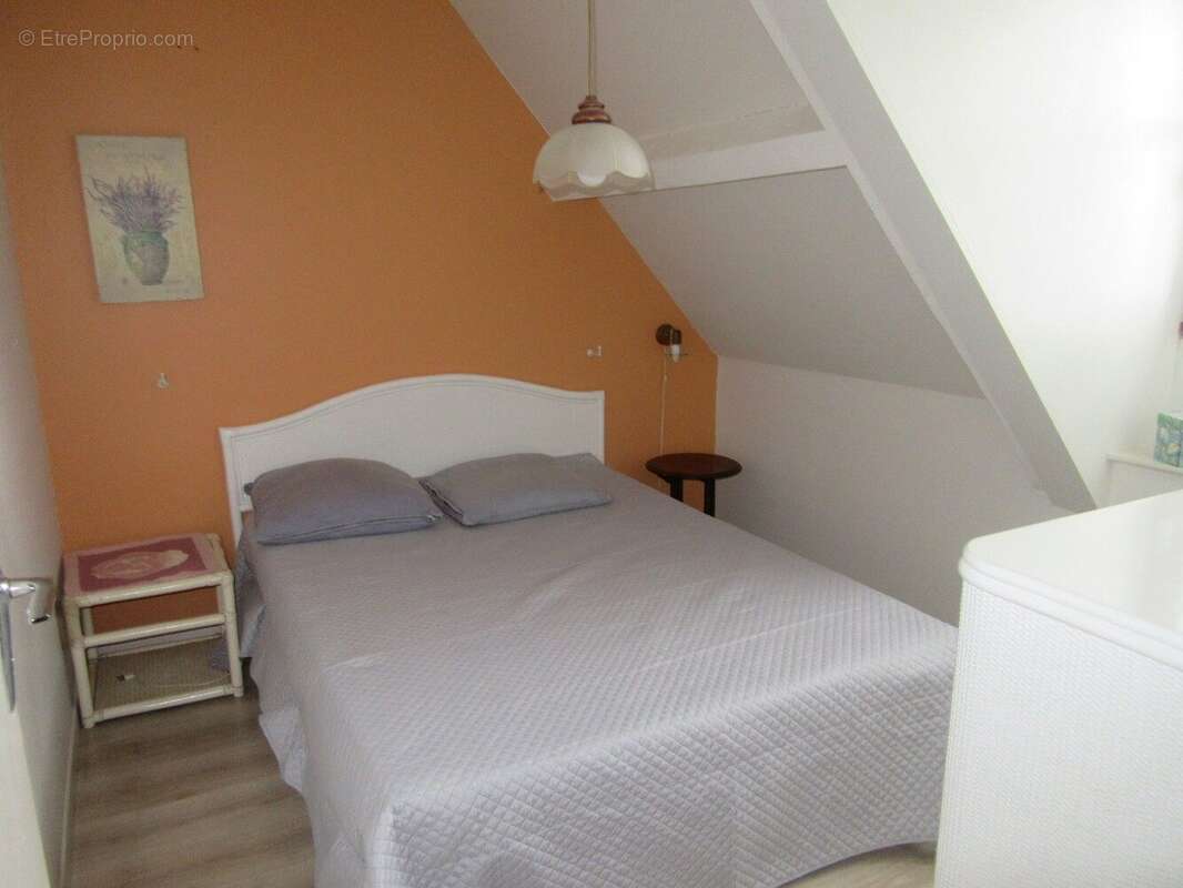 Maison à SALLES-LA-SOURCE