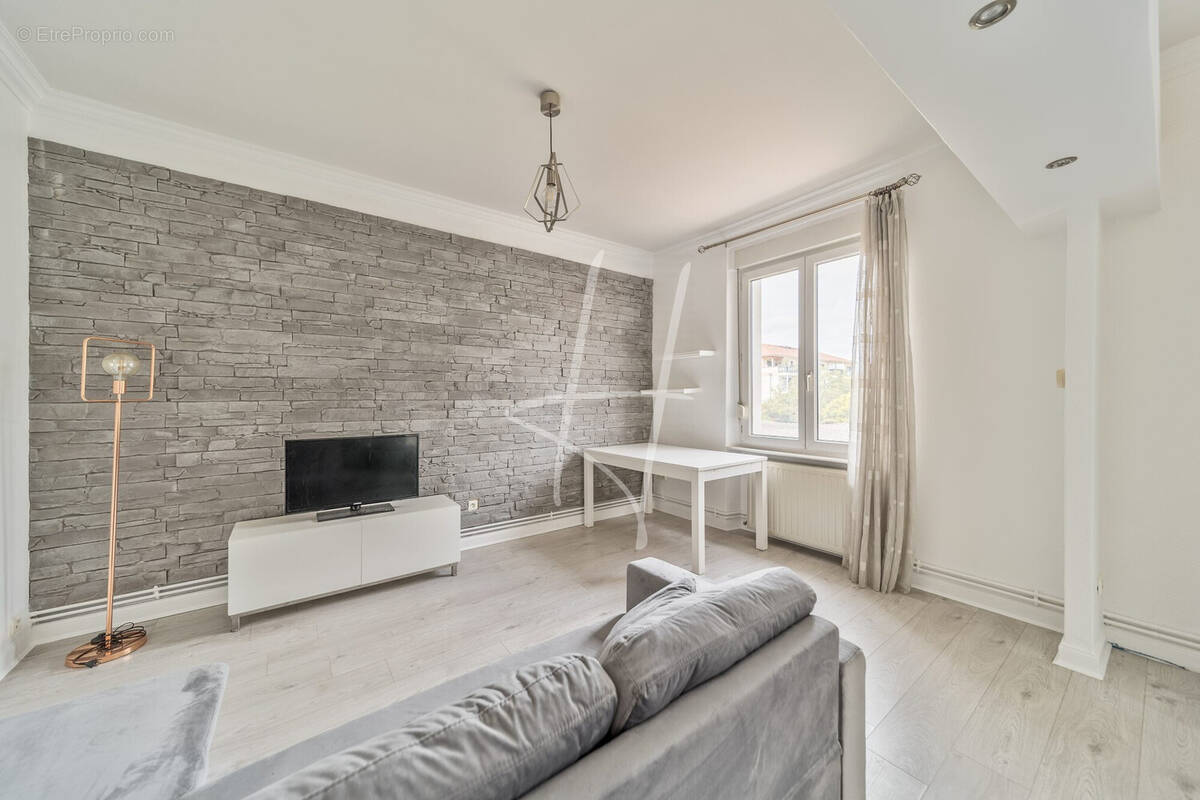 Appartement à MOULINS-LES-METZ