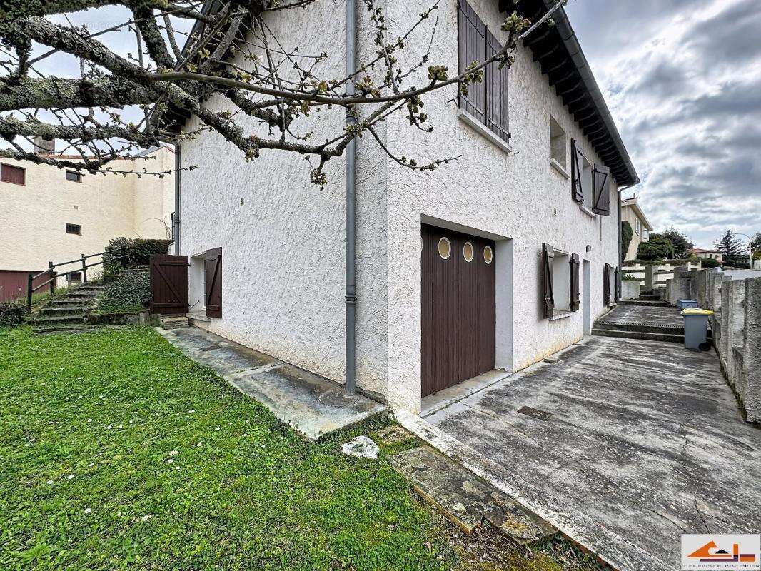 Maison à RAMONVILLE-SAINT-AGNE