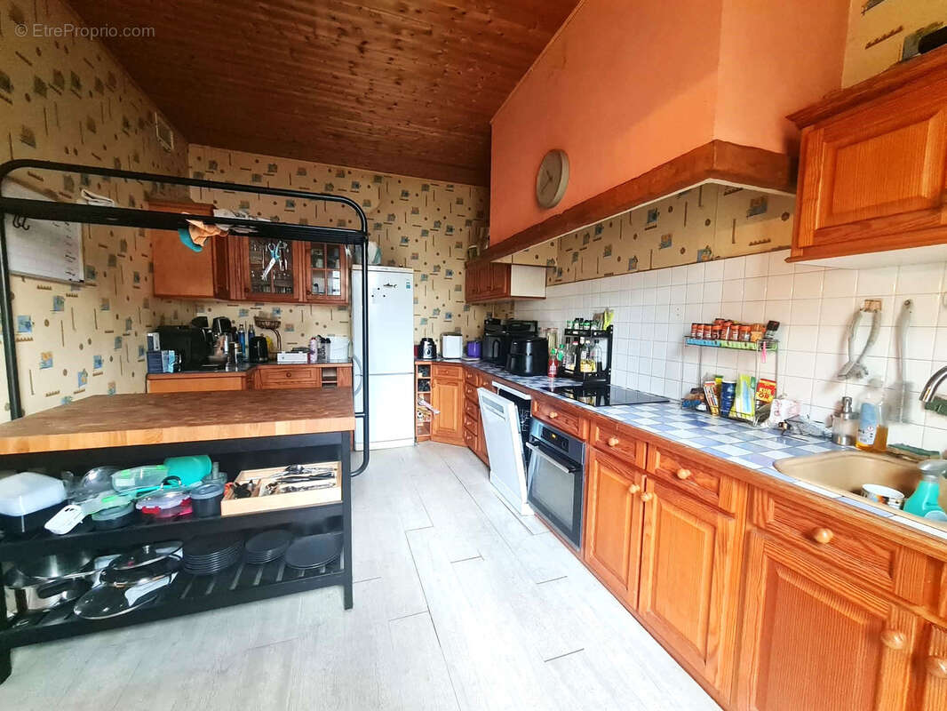 Maison à LABASTIDE-SAINT-PIERRE