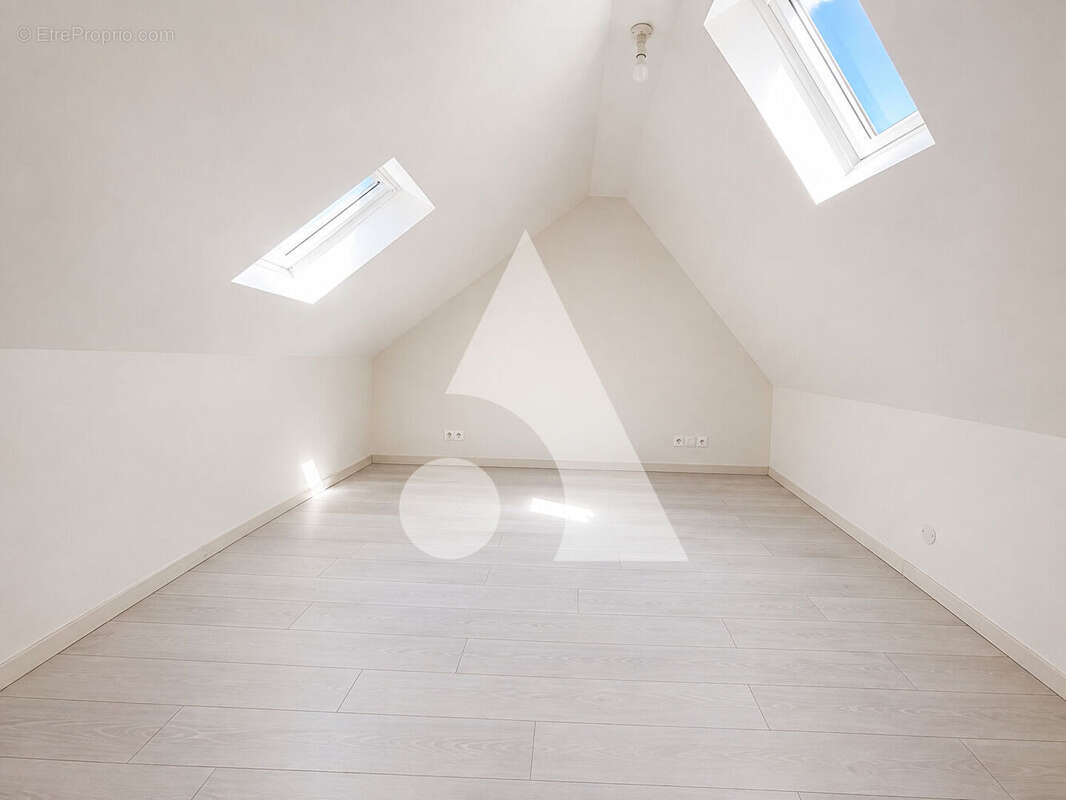 Appartement  Maison de ville  4 pièces 62.27 m² (76 m² au sol) - photo 7