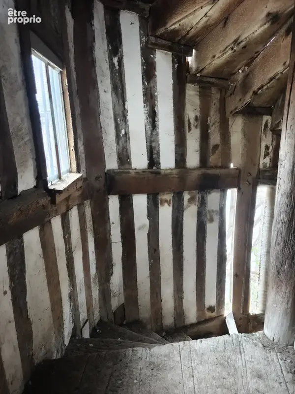 Propriété de caractère avec tourelle - cœur historique d'Orbec - photo 6