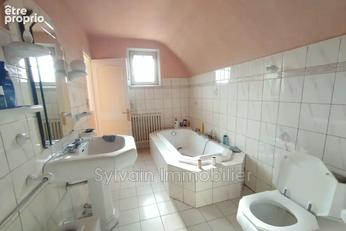 Maison 8 pièces 153 m² à vendre à Aumale (76390) - photo 8